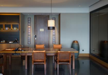 訂制實木家居選什么品牌好？定制家具多少錢？